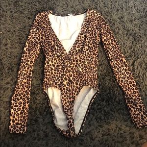Cheetah Long Sleeve Bodysuit S/M (small/medium)